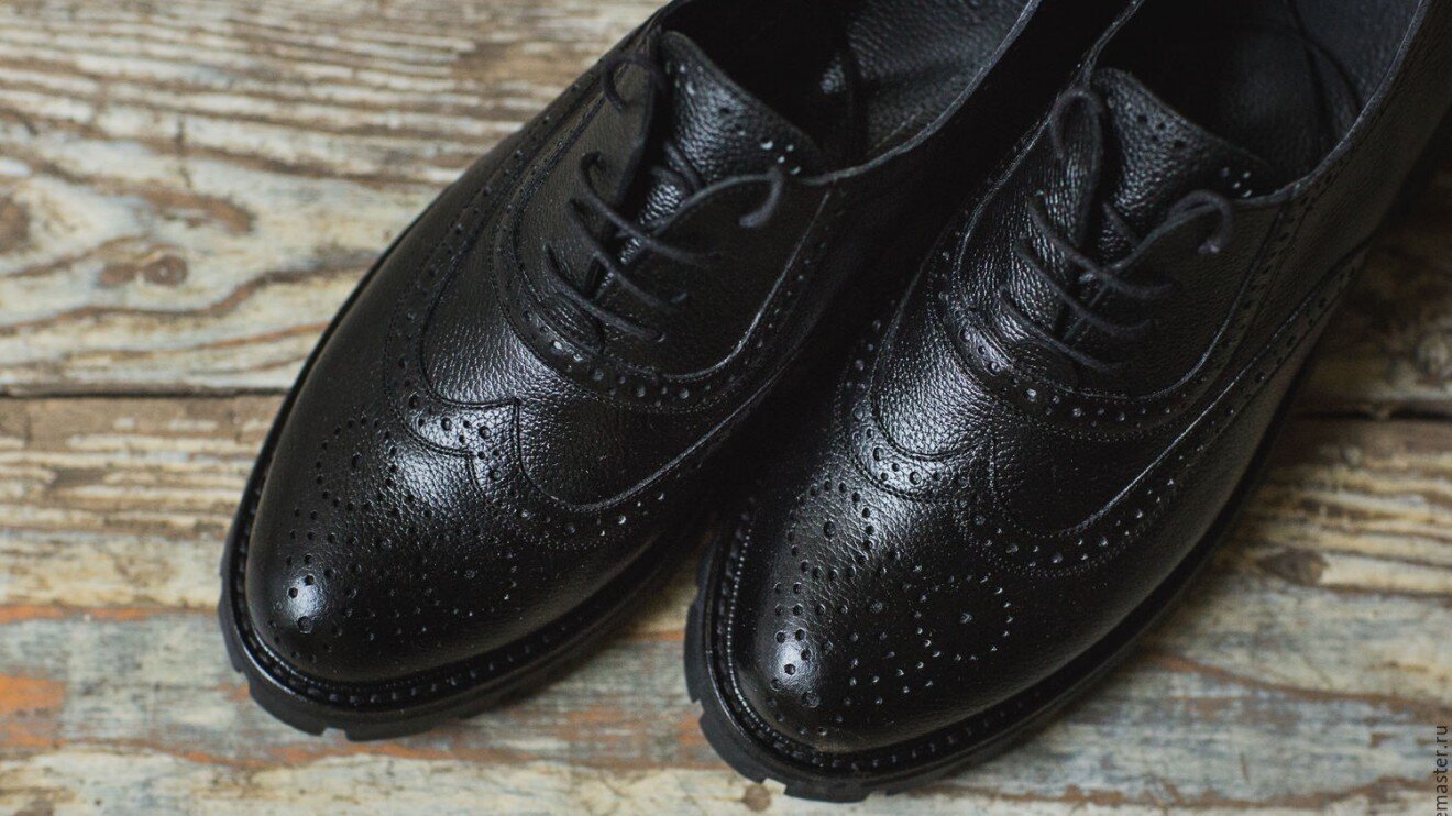Inspector Shoes