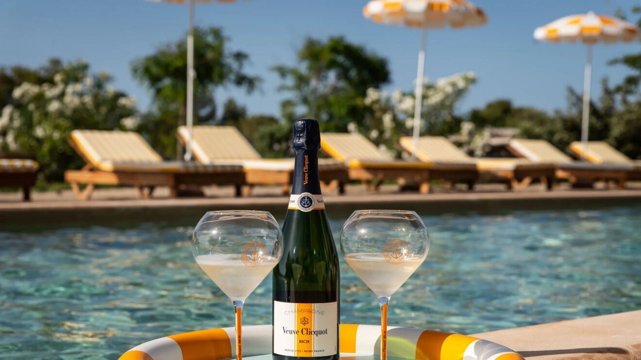 Veuve Clicquot Champagne