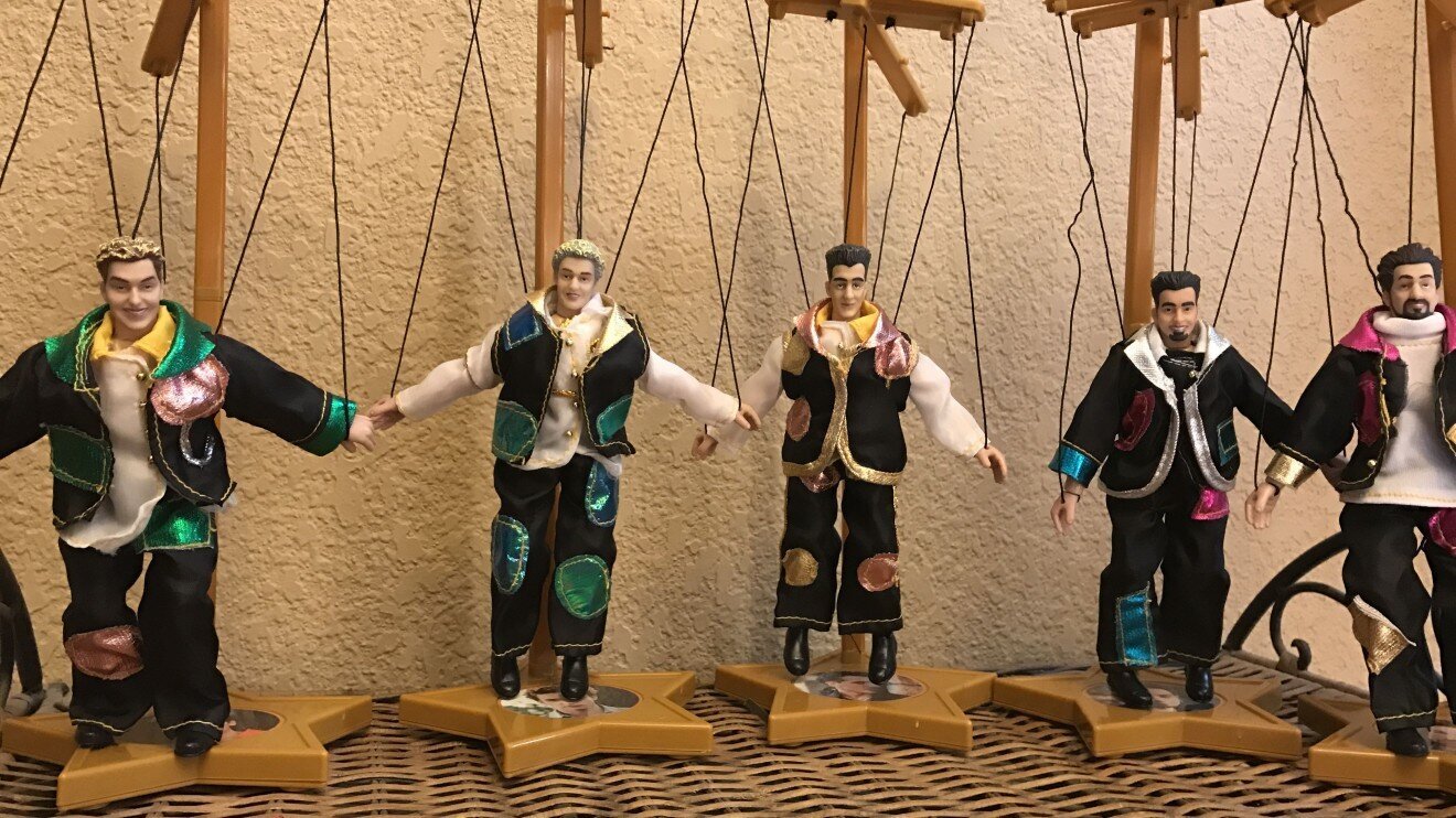 Marionettes
