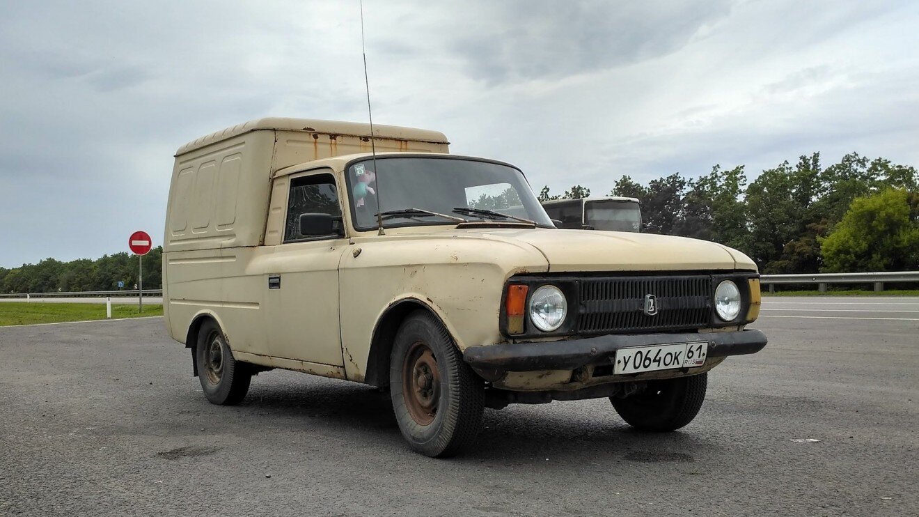 The Moskvich Kabluk